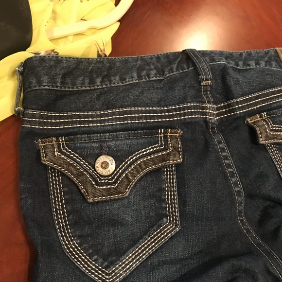 ⭐️👖GUESS STRETCH BUTTON FLY JEANS SZ 29👖⭐️ - Picture 4 of 7